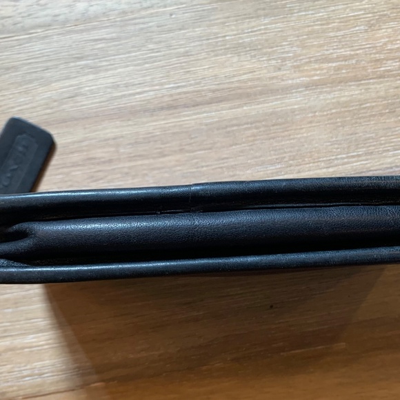 Coach Vintage Black Leather Cosmetic pouch - Picture 4 of 4